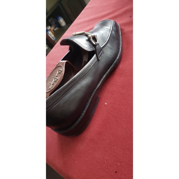 Salvatore Ferragamo Men’s Leather Loafers - Picture 3 of 10